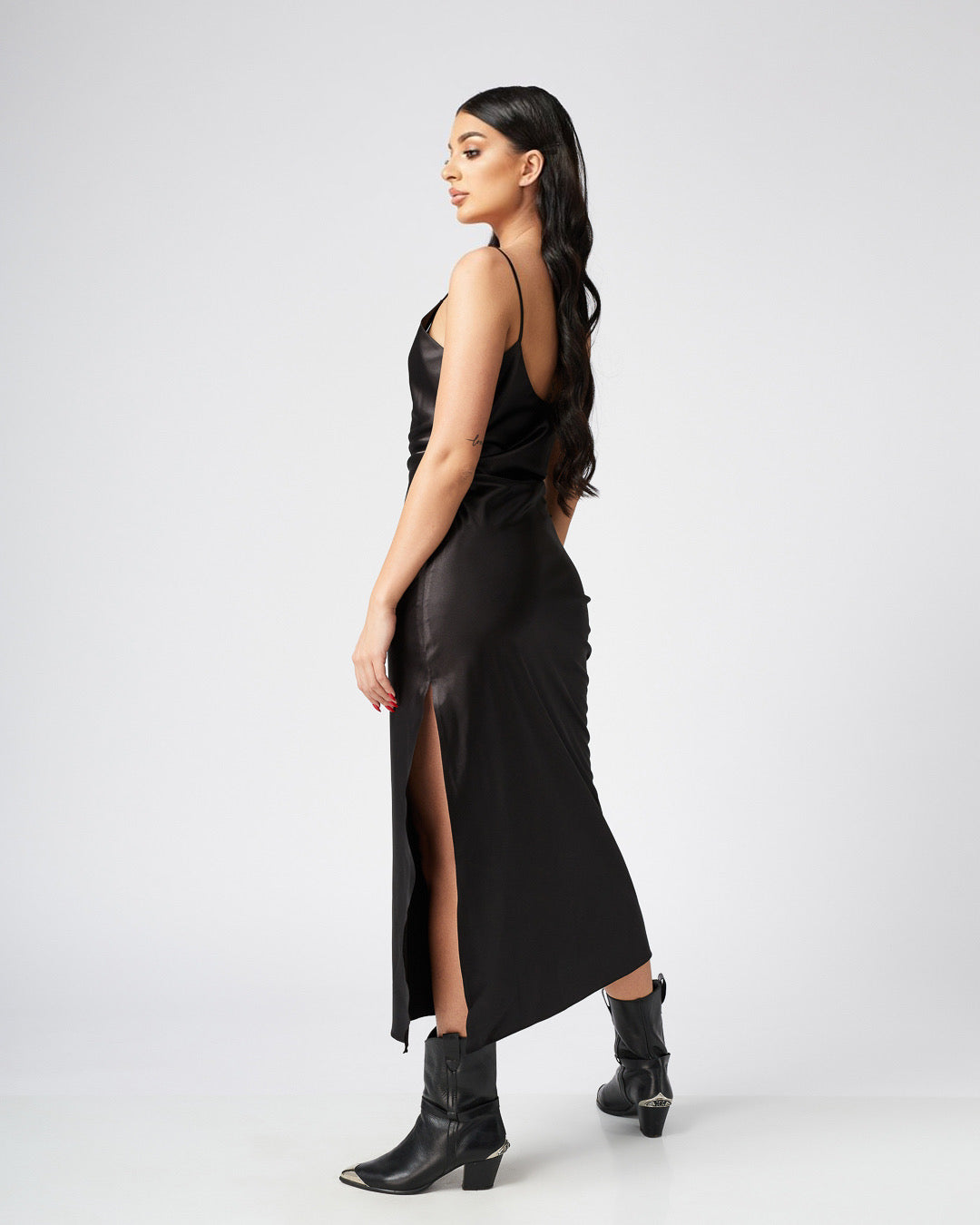 KEVA V Neck Maxi Dress